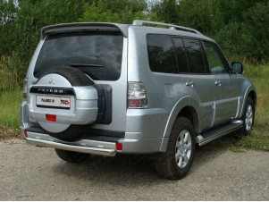 Защита заднего бампера овальная 75х42 мм для Mitsubishi Pajero 4 № MITPAJ413-07